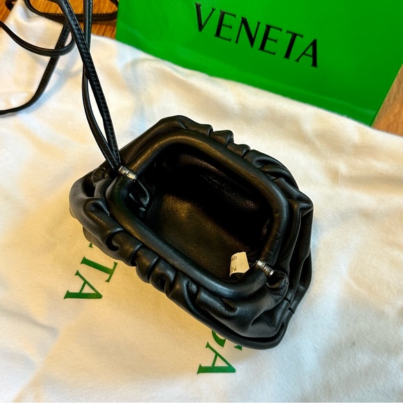 Bottega Veneta Wristlet - Picture 4 of 9